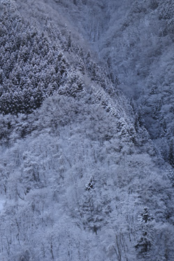 150114_snow_mountain.jpg